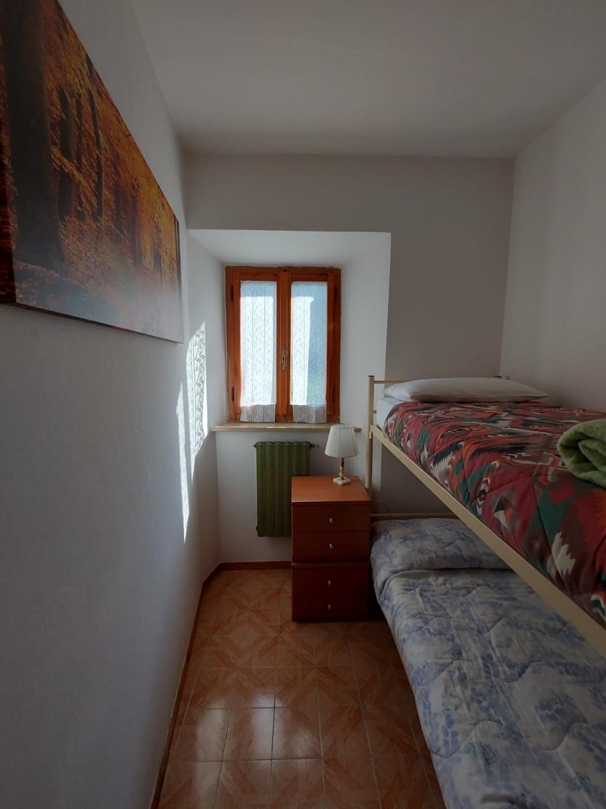 Casa Lorenzo - Nel Centro Storico Di Fiumalbo Apartamento Exterior foto
